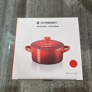 Le Creuset Stoneware Mini Round Cocotte